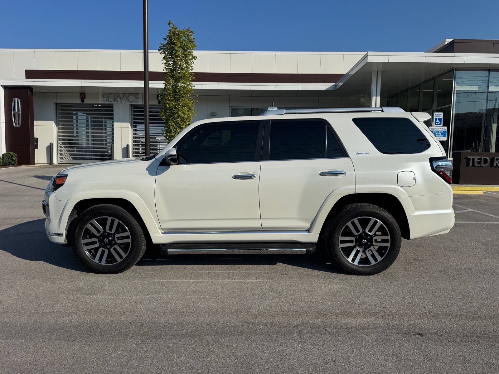 toyota 4runner 2020 JTEBU5JR2L5806903 image toyota 4runner 2020 JTEBU5JR2L5806903 image