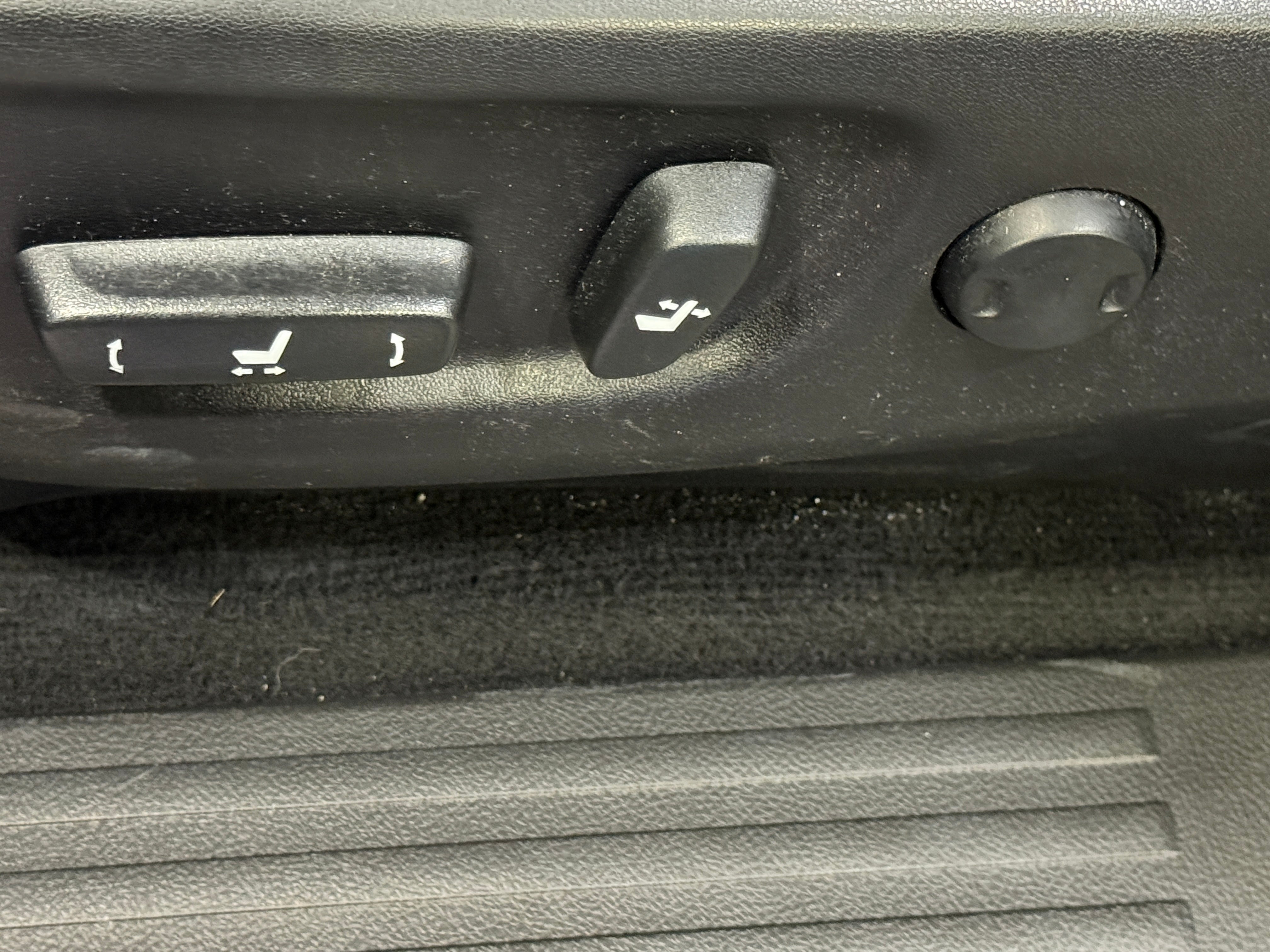 toyota 4runner 2020 JTEBU5JR4L5785178 image toyota 4runner 2020 JTEBU5JR4L5785178 image