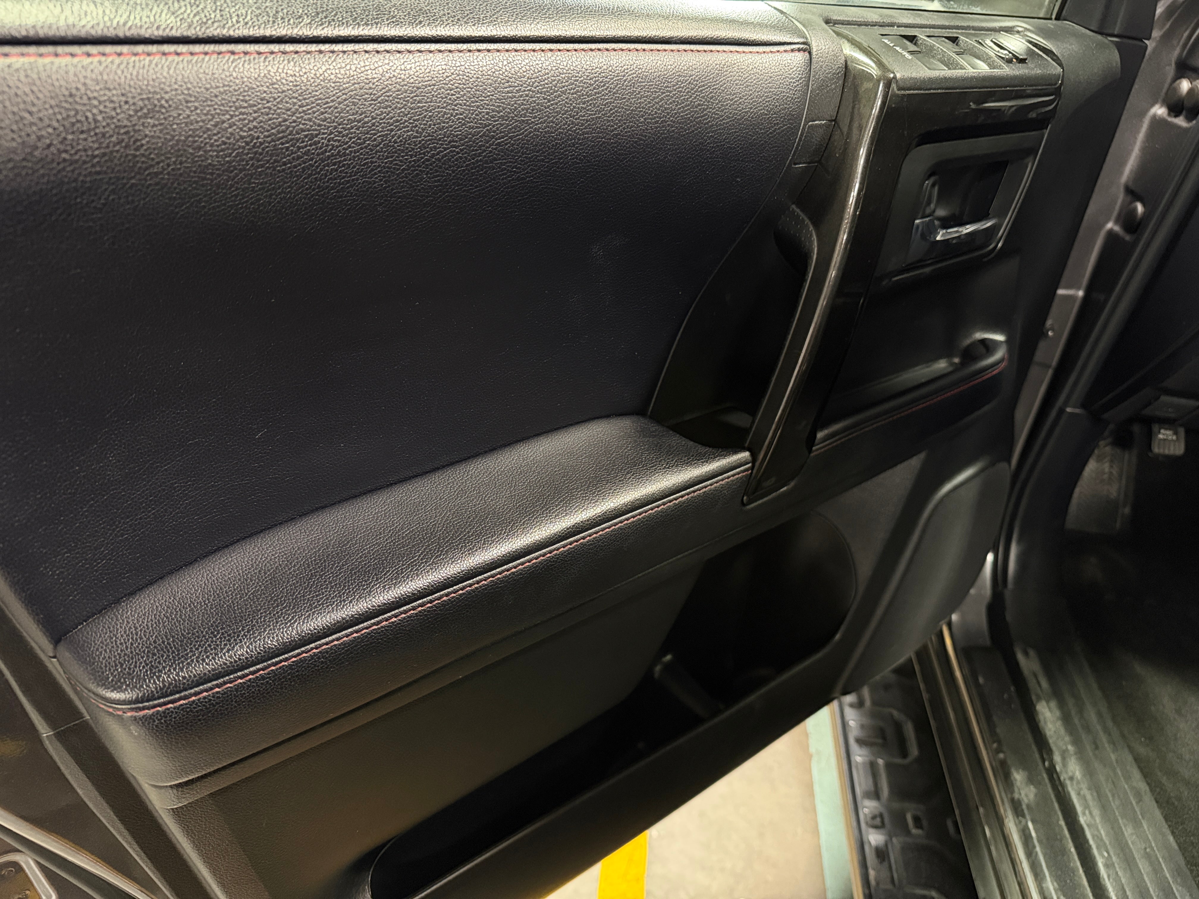 toyota 4runner 2020 JTEBU5JR4L5739012 image toyota 4runner 2020 JTEBU5JR4L5739012 image