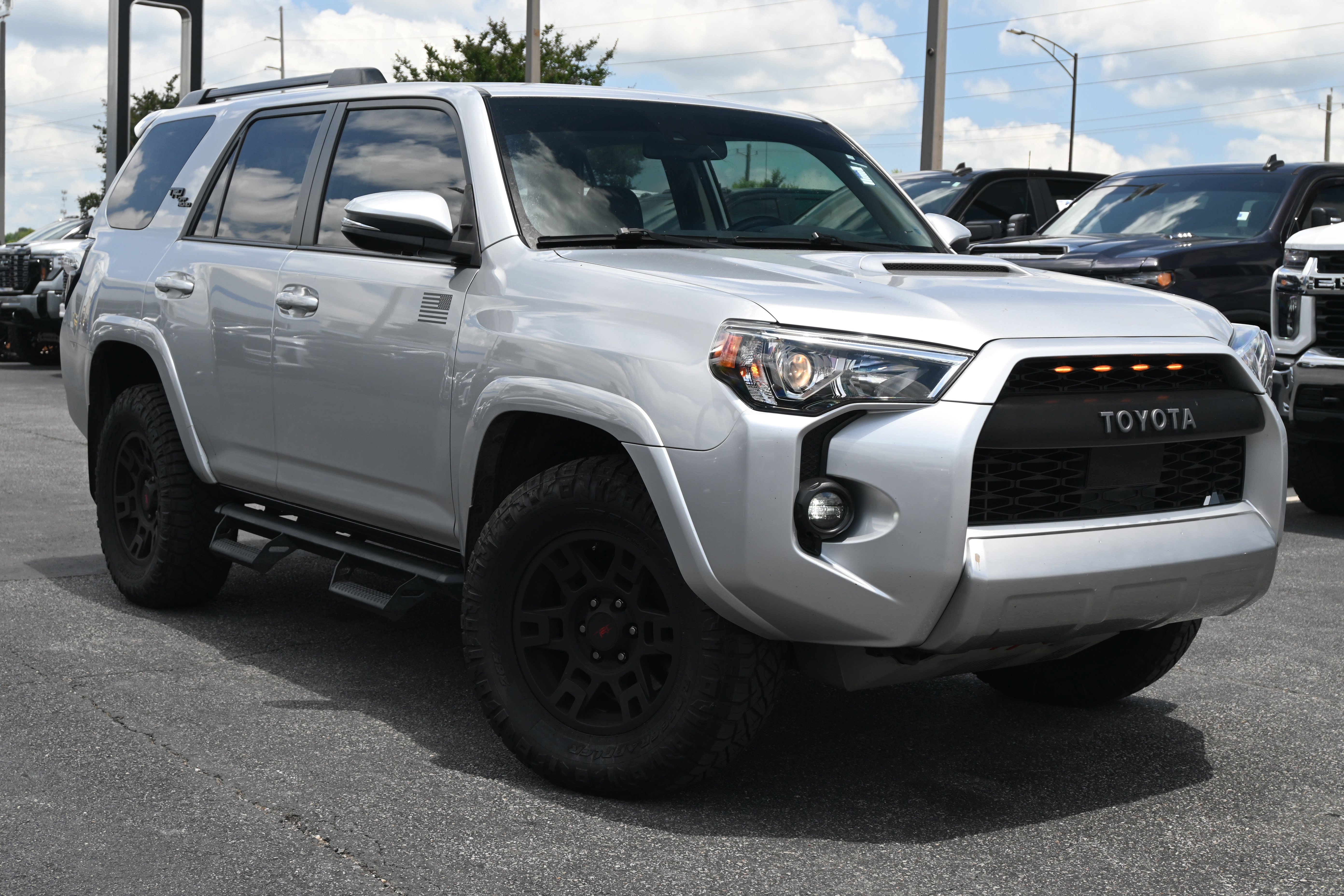 toyota 4runner 2020 JTEBU5JR0L5754641 image toyota 4runner 2020 JTEBU5JR0L5754641 image