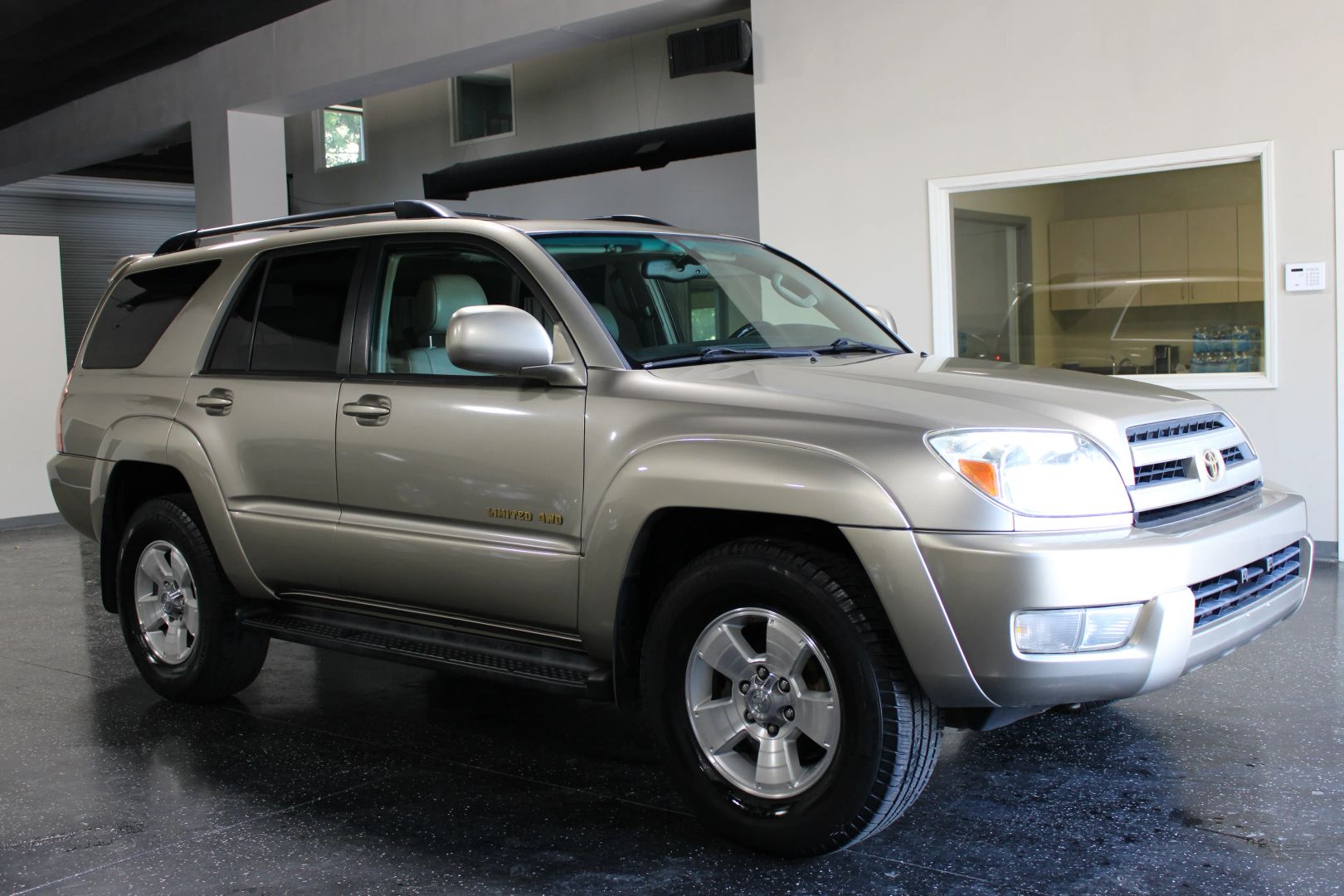 toyota 4runner 2005 JTEBU17R350071493 image toyota 4runner 2005 JTEBU17R350071493 image