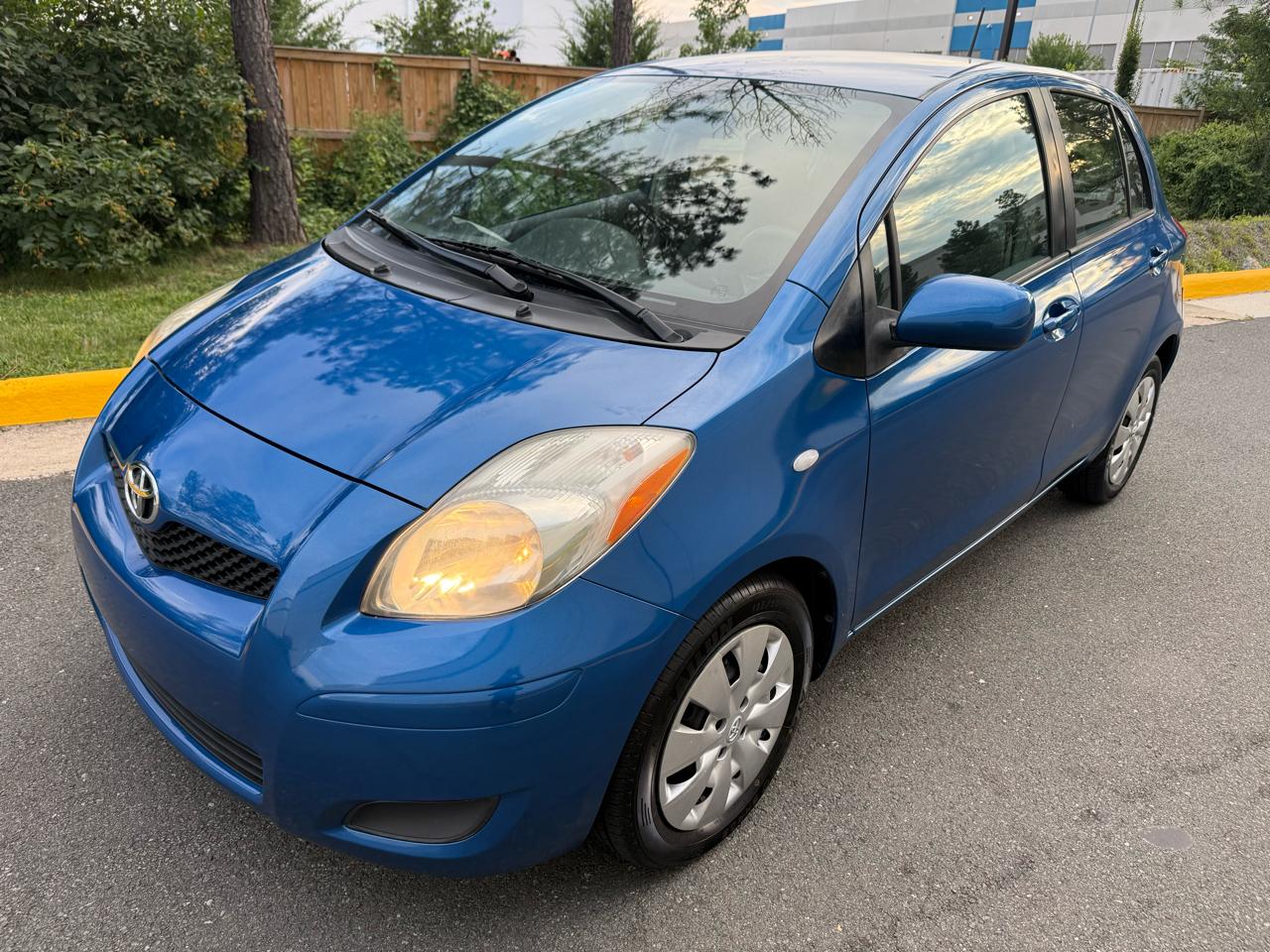 toyota yaris 2011 JTDKT4K33B5330378 image toyota yaris 2011 JTDKT4K33B5330378 image