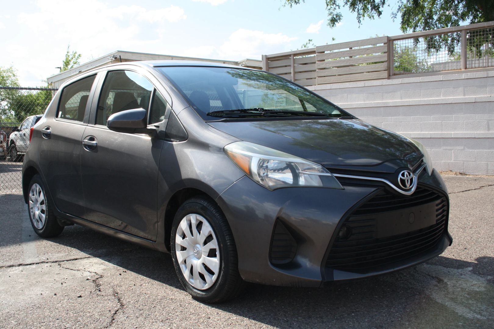 toyota yaris 2015 VNKKTUD30FA044439 image