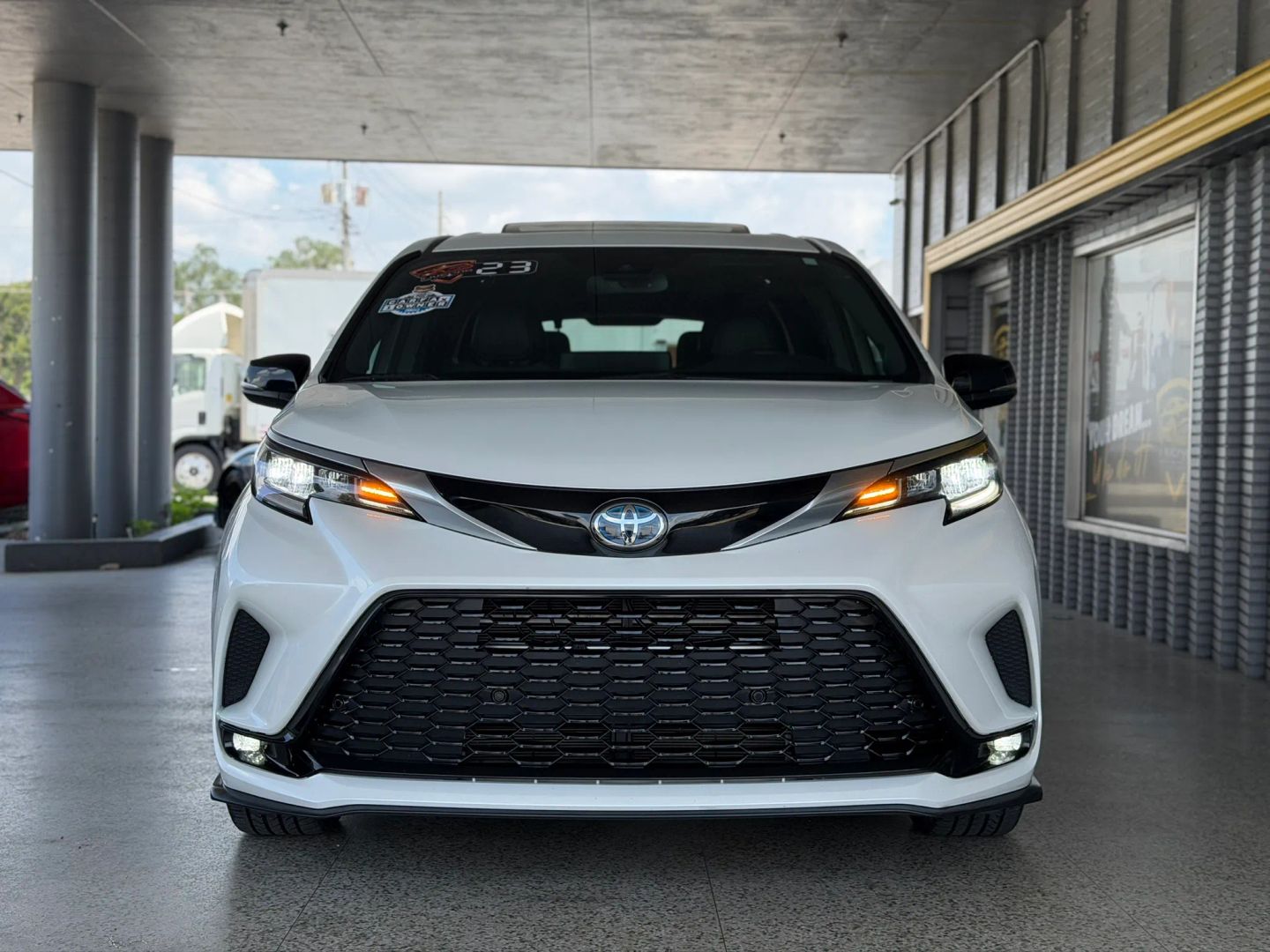 toyota sienna 2023 5TDCRKEC2PS150782 image toyota sienna 2023 5TDCRKEC2PS150782 image