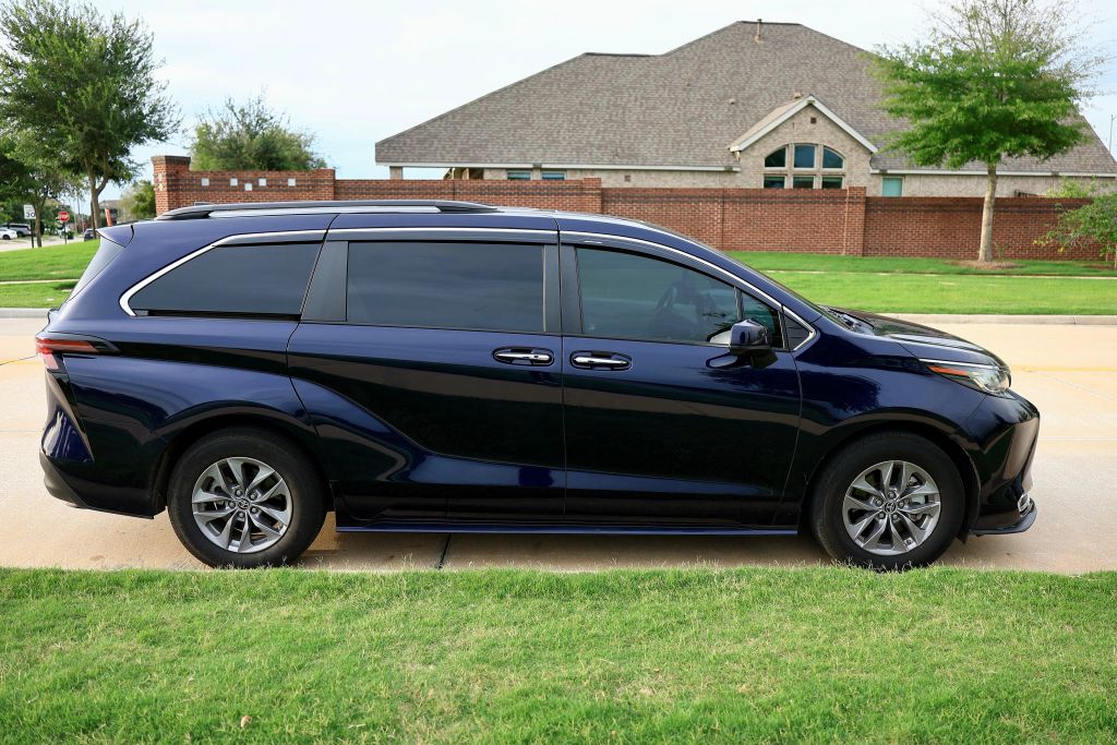 toyota sienna 2023 5TDJRKEC3PS171891 image toyota sienna 2023 5TDJRKEC3PS171891 image