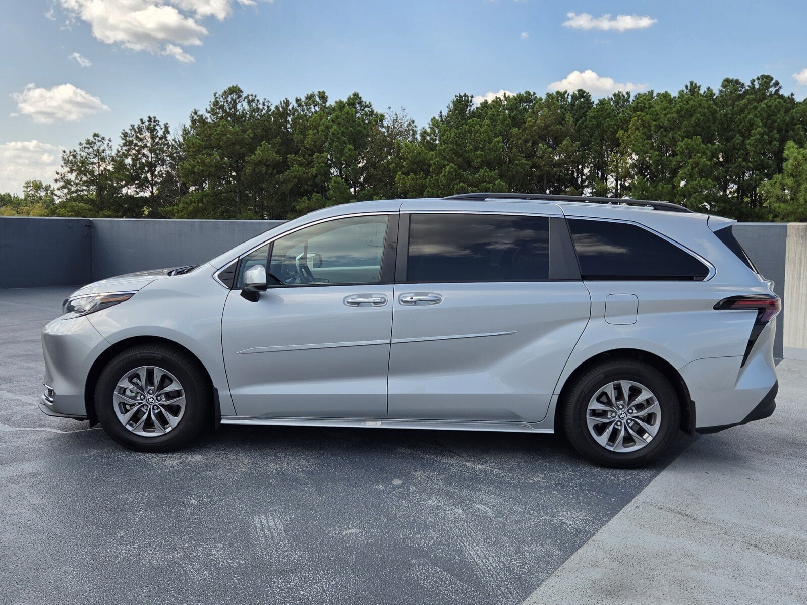 toyota sienna 2023 5TDJRKEC2PS168562 image toyota sienna 2023 5TDJRKEC2PS168562 image
