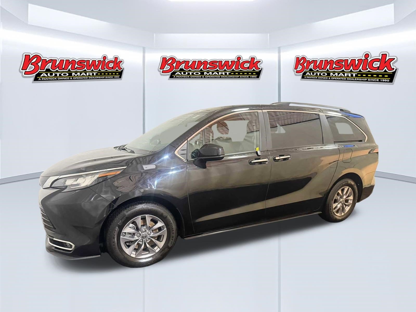 toyota sienna 2023 5TDYSKFC5PS078159 image toyota sienna 2023 5TDYSKFC5PS078159 image