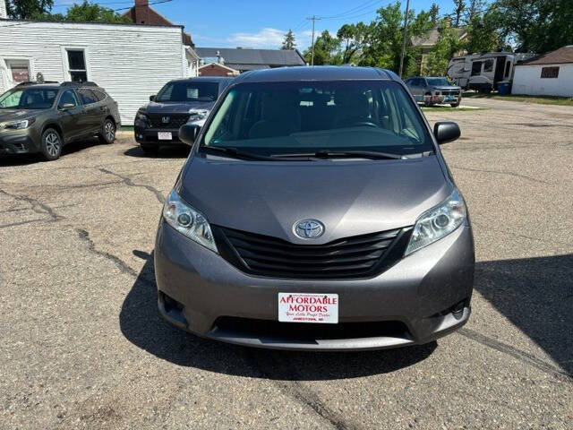 toyota sienna 2016 5TDZK3DC9GS746090 image toyota sienna 2016 5TDZK3DC9GS746090 image