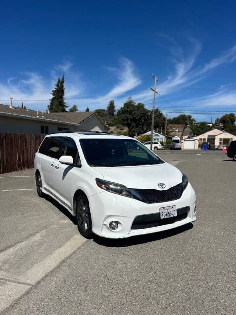 toyota sienna 2016 5TDXK3DC5GS762696 image toyota sienna 2016 5TDXK3DC5GS762696 image