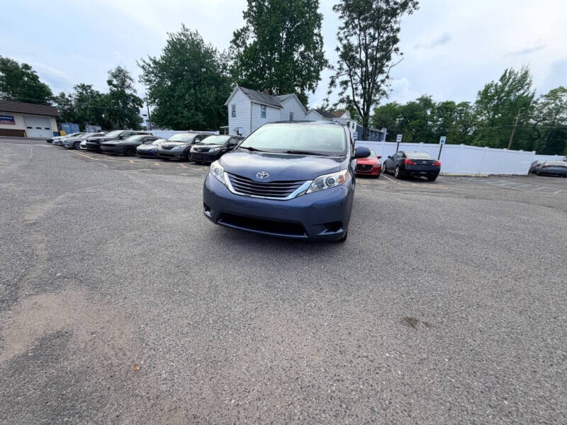 toyota sienna 2016 5TDJK3DC3GS136375 image toyota sienna 2016 5TDJK3DC3GS136375 image
