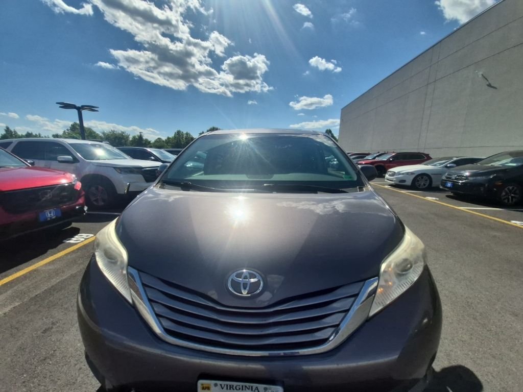toyota sienna 2016 5TDYK3DC8GS695869 image