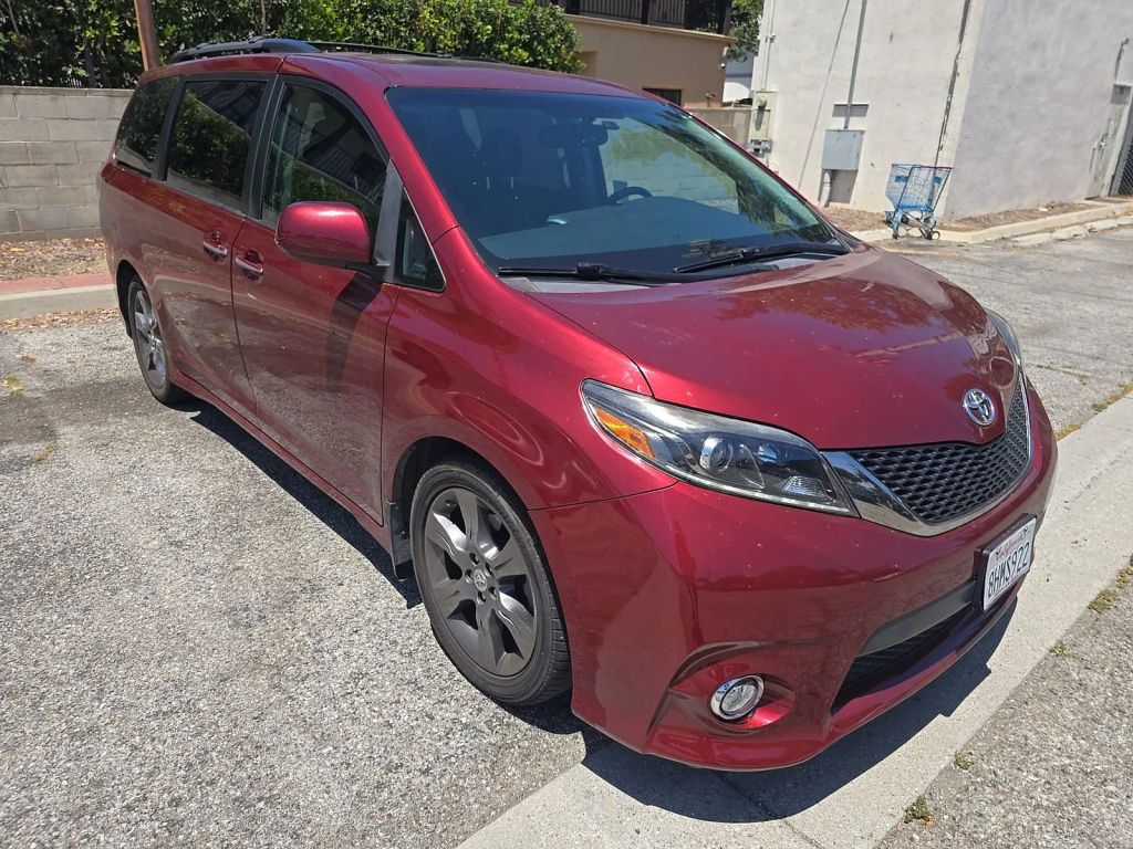 toyota sienna 2016 5TDXK3DC6GS765221 image toyota sienna 2016 5TDXK3DC6GS765221 image