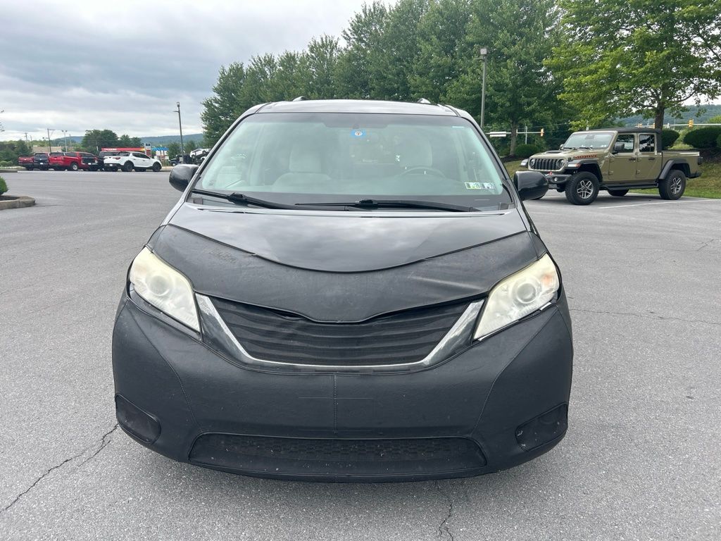 toyota sienna 2016 5TDKK3DC8GS724454 image toyota sienna 2016 5TDKK3DC8GS724454 image
