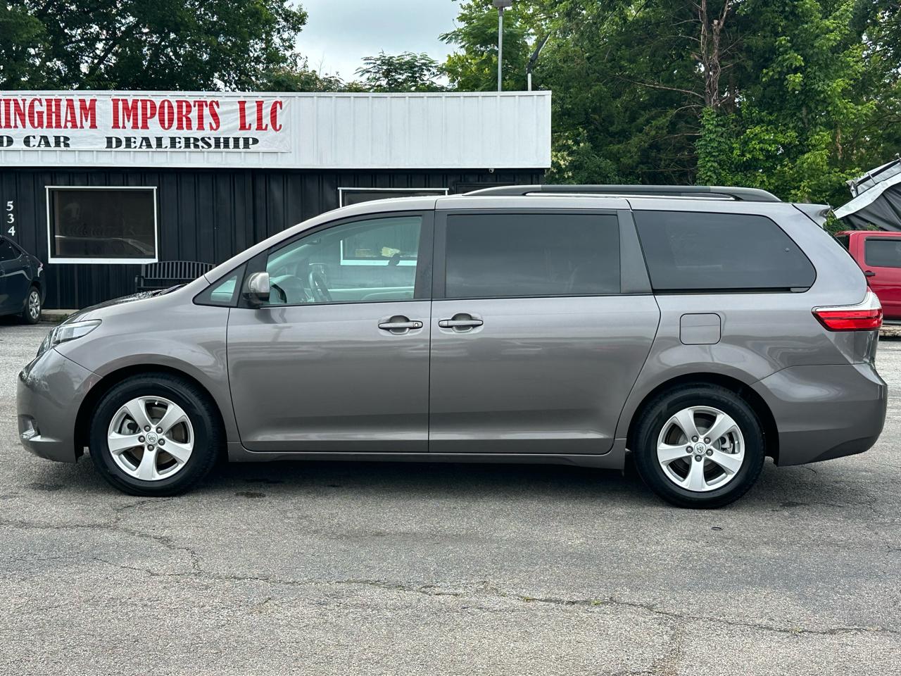 toyota sienna 2016 5TDKK3DC8GS735650 image toyota sienna 2016 5TDKK3DC8GS735650 image