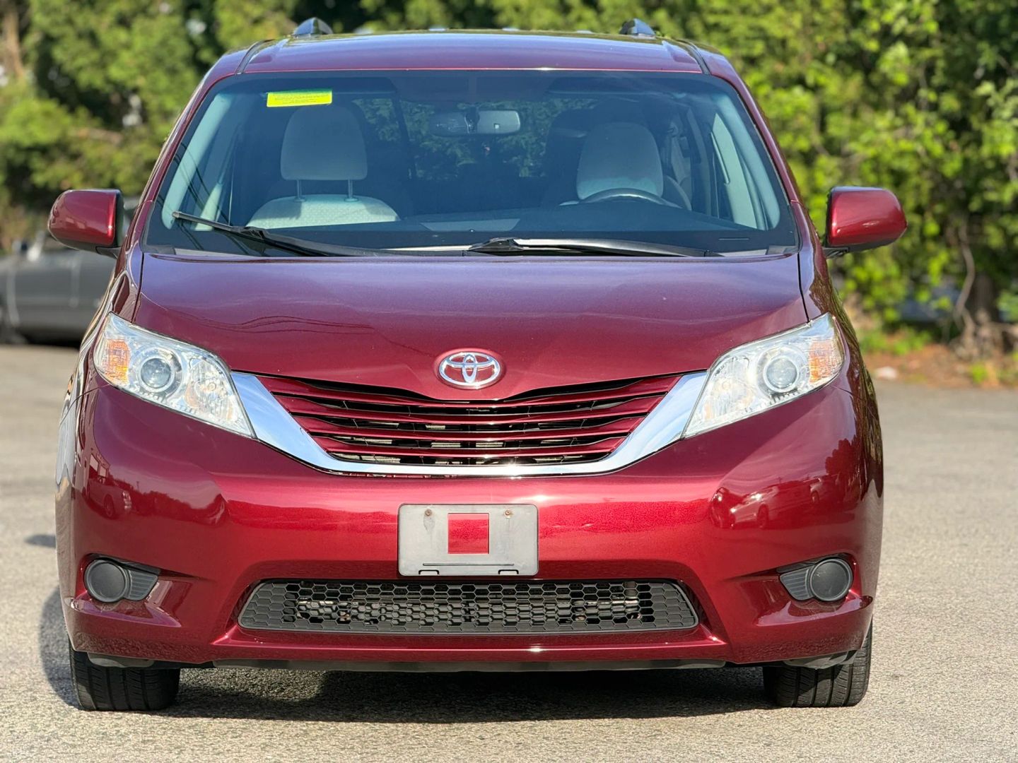 toyota sienna 2016 5TDJK3DC0GS142425 image toyota sienna 2016 5TDJK3DC0GS142425 image