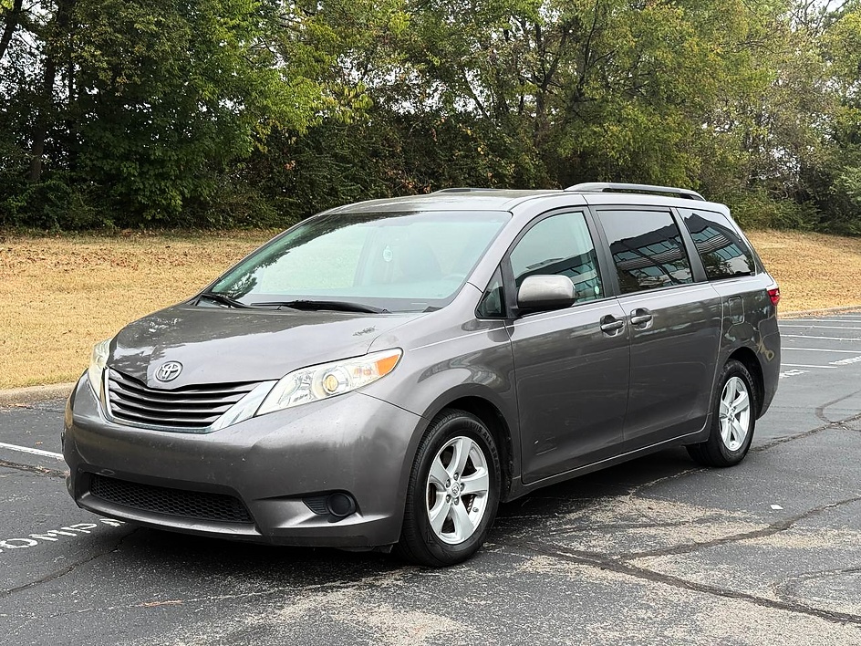 toyota sienna 2016 5TDKK3DC2GS693816 image toyota sienna 2016 5TDKK3DC2GS693816 image