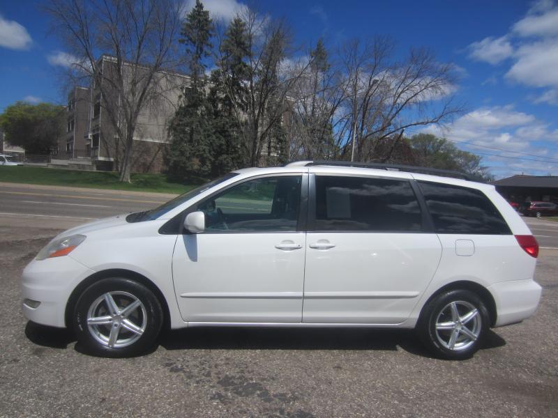 toyota sienna 2008 5TDZK22C48S170715 image toyota sienna 2008 5TDZK22C48S170715 image