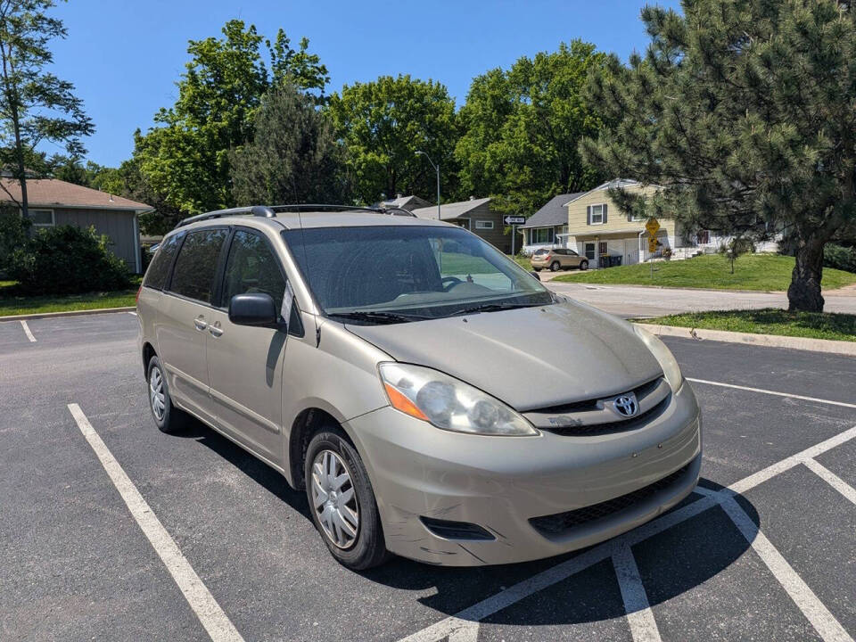 toyota sienna 2008 5TDZK23C88S104876 image toyota sienna 2008 5TDZK23C88S104876 image
