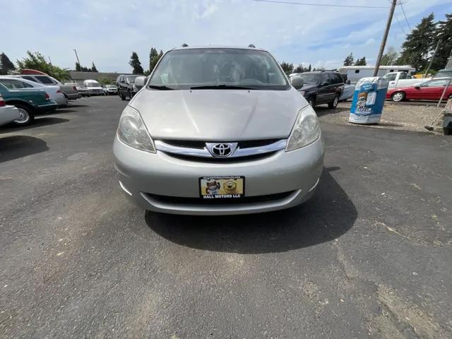 toyota sienna 2008 5TDBK22C28S010415 image toyota sienna 2008 5TDBK22C28S010415 image