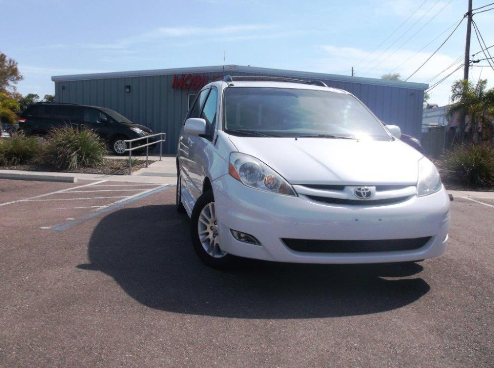 toyota sienna 2008 5TDZK22C48S215765 image toyota sienna 2008 5TDZK22C48S215765 image