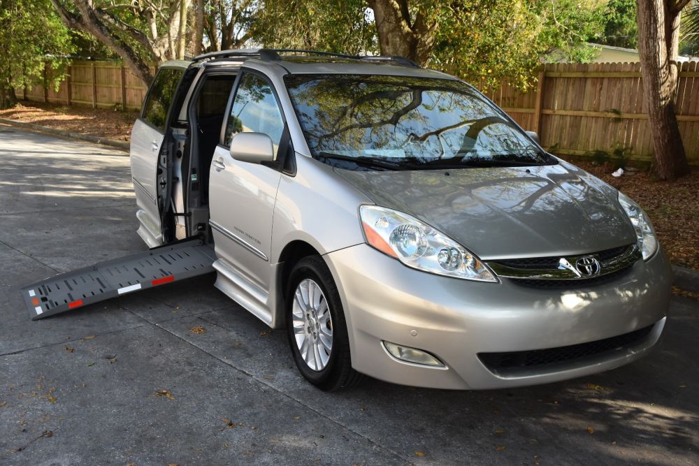 toyota sienna 2008 5TDZK22C58S184557 image toyota sienna 2008 5TDZK22C58S184557 image