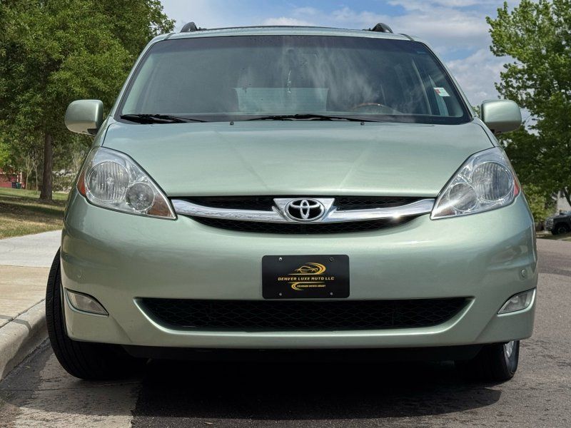 toyota sienna 2008 5TDBK22C48S017270 image toyota sienna 2008 5TDBK22C48S017270 image