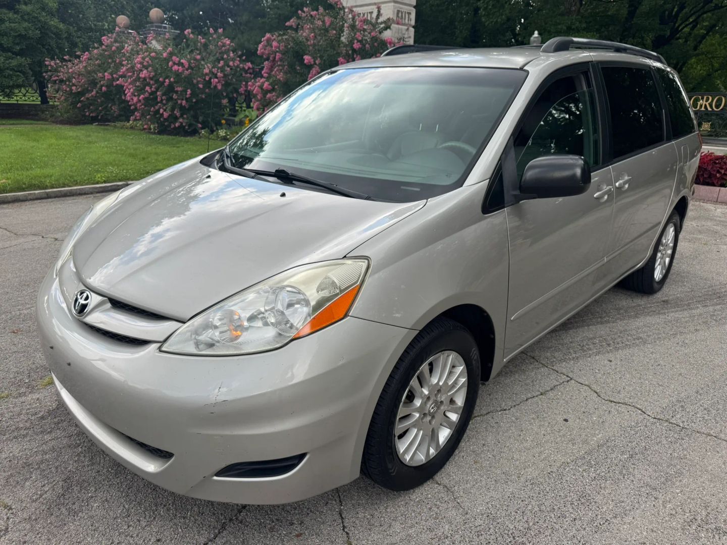 toyota sienna 2009 5TDBK23C19S025861 image toyota sienna 2009 5TDBK23C19S025861 image