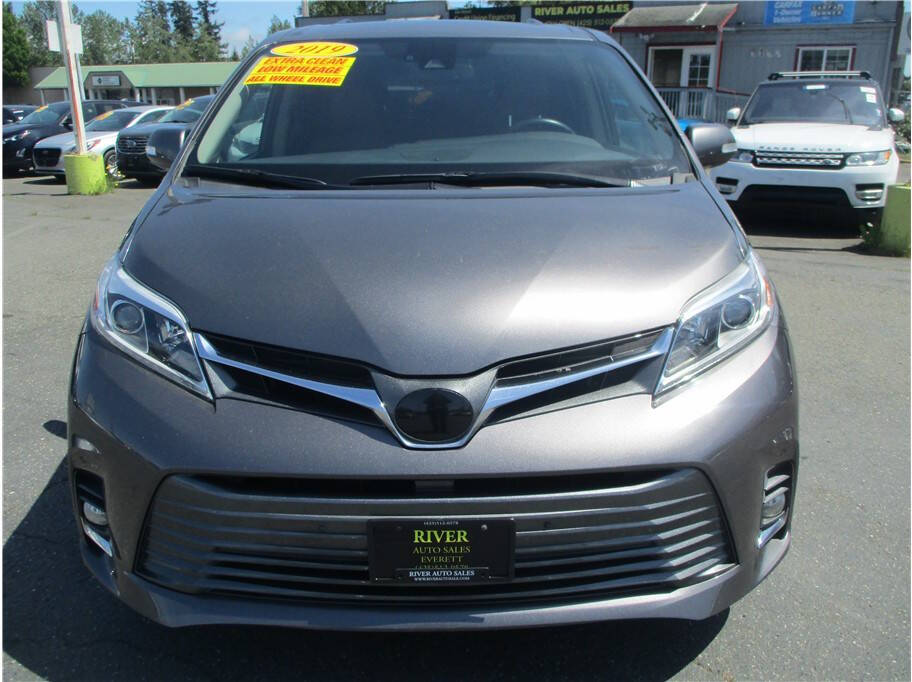 toyota sienna 2019 5TDDZ3DC3KS211724 image toyota sienna 2019 5TDDZ3DC3KS211724 image