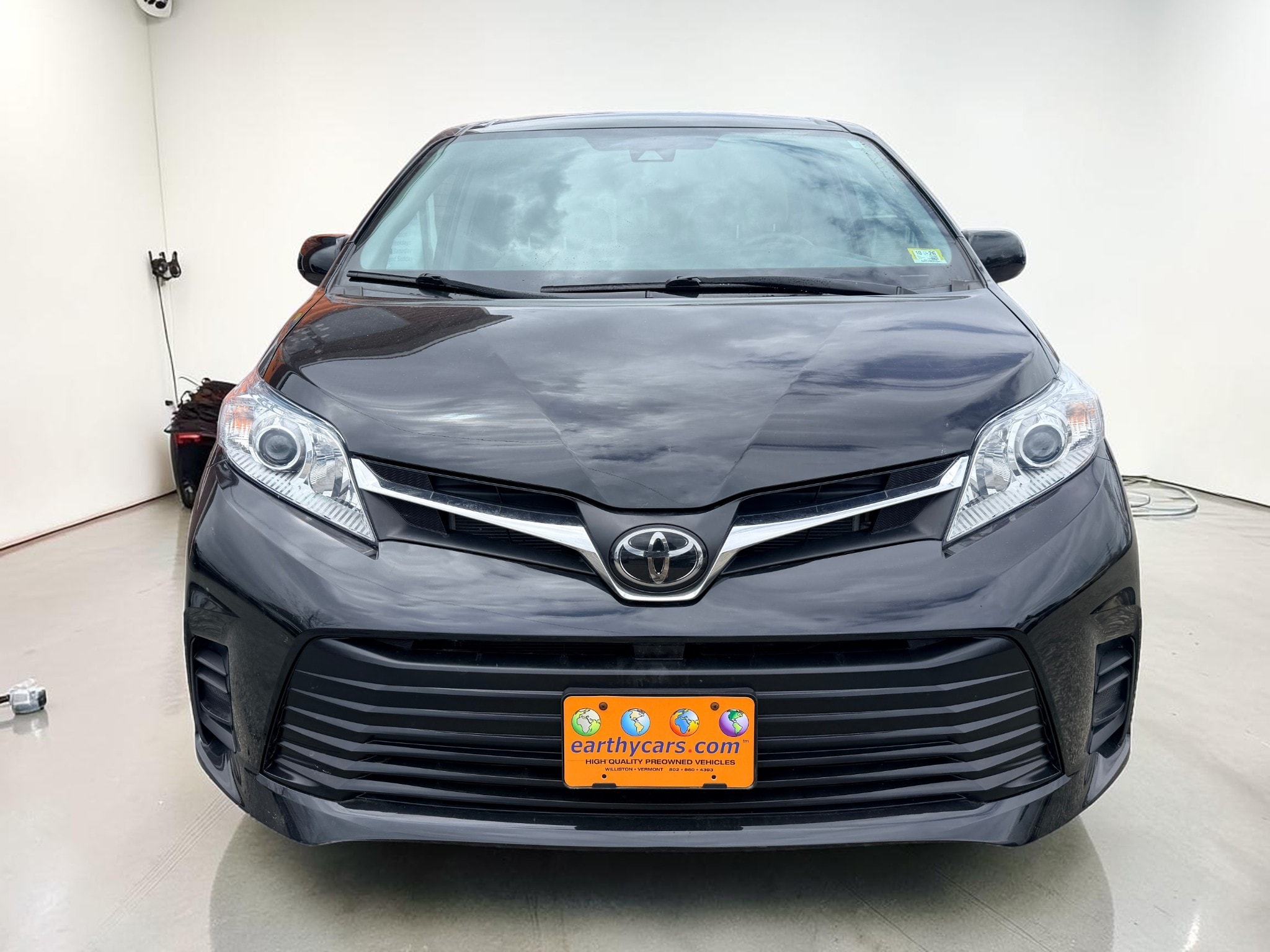 toyota sienna 2019 5TDKZ3DC0KS020415 image toyota sienna 2019 5TDKZ3DC0KS020415 image