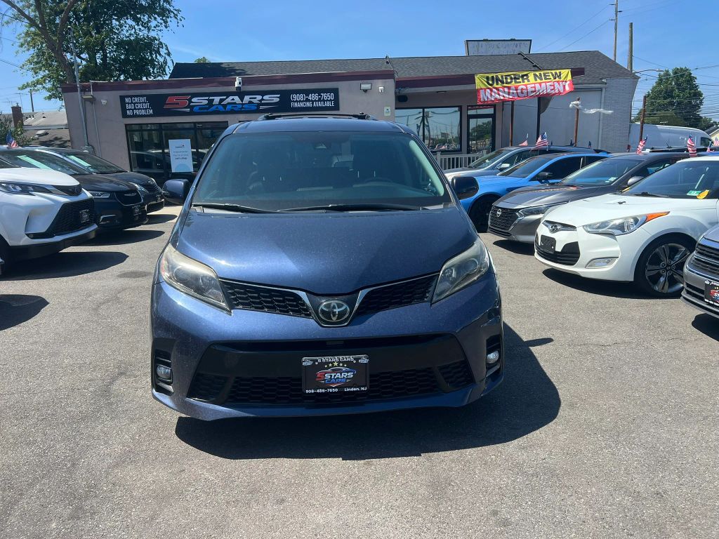toyota sienna 2019 5TDXZ3DC2KS015237 image toyota sienna 2019 5TDXZ3DC2KS015237 image