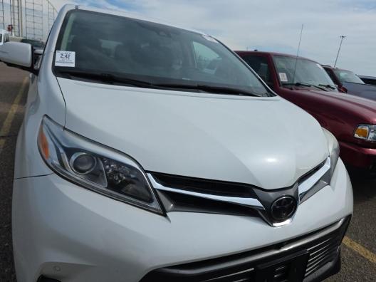 toyota sienna 2019 5TDDZ3DC6KS211409 image toyota sienna 2019 5TDDZ3DC6KS211409 image