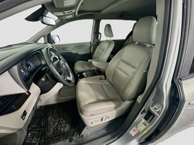 toyota sienna 2019 5TDYZ3DC6KS993096 image