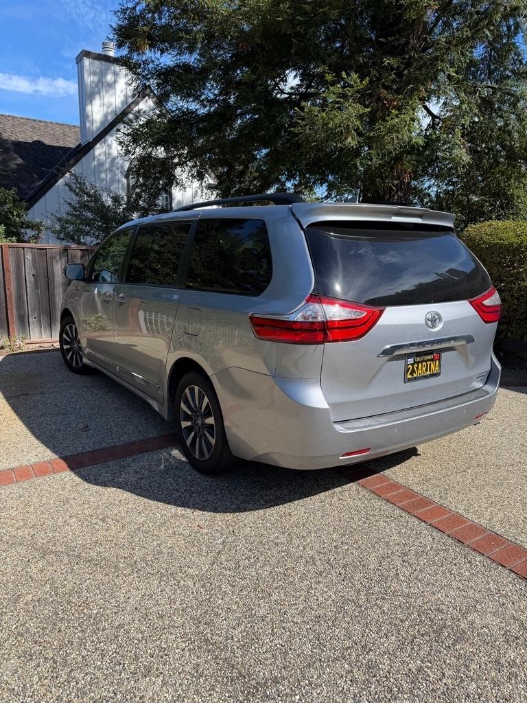 toyota sienna 2018 5TDDZ3DC7JS207612 image toyota sienna 2018 5TDDZ3DC7JS207612 image