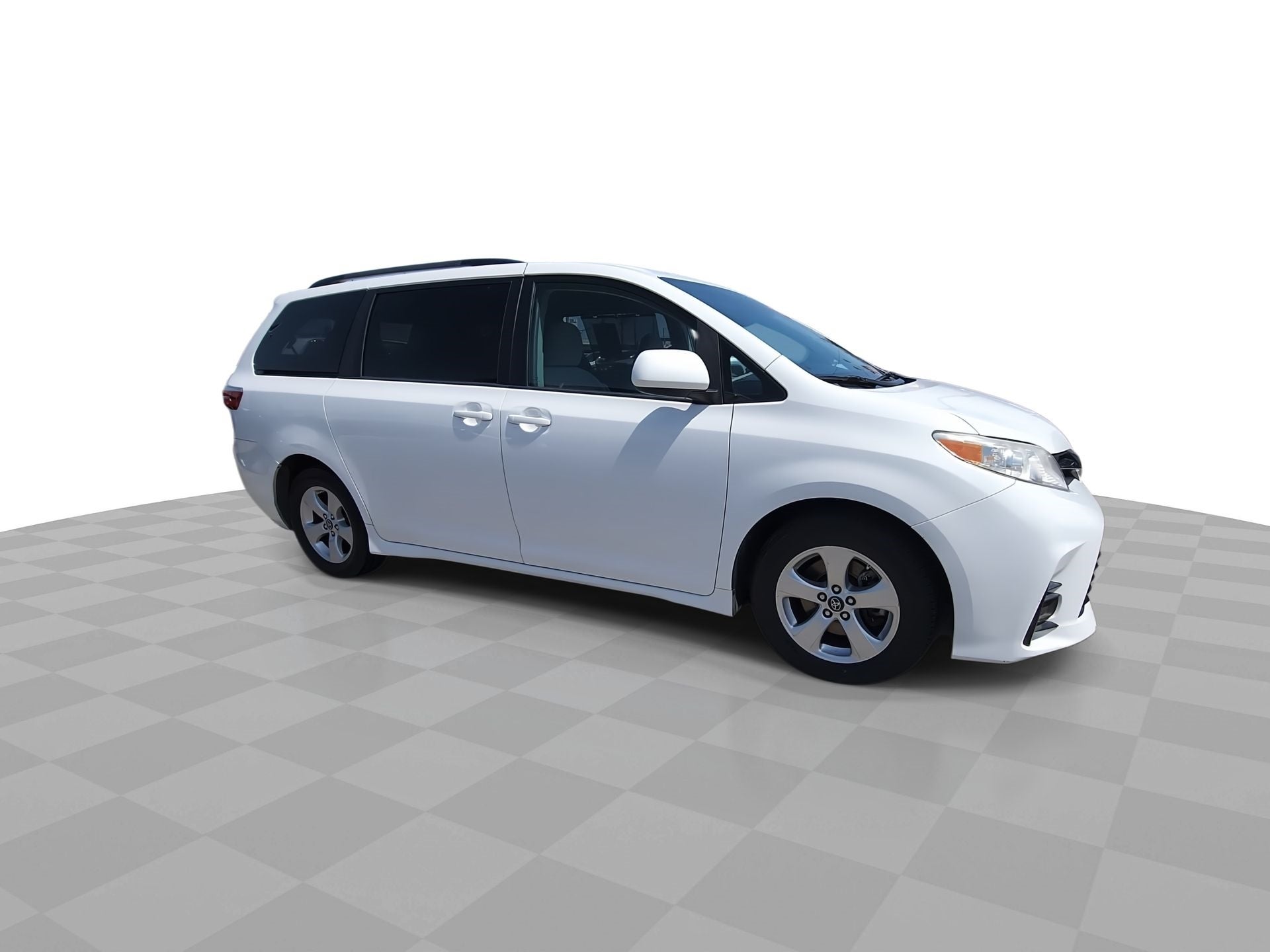 toyota sienna 2018 5TDKZ3DC6JS908830 image toyota sienna 2018 5TDKZ3DC6JS908830 image
