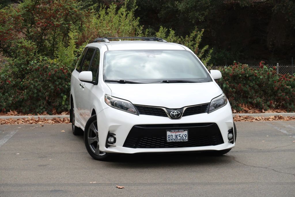 toyota sienna 2018 5TDXZ3DC3JS947848 image toyota sienna 2018 5TDXZ3DC3JS947848 image