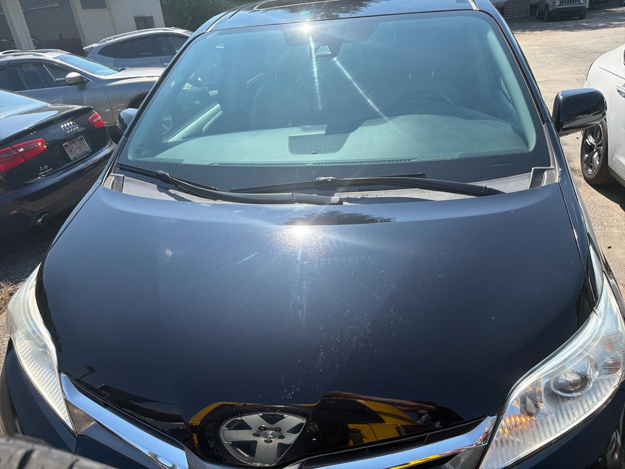 toyota sienna 2018 5TDDZ3DC5JS202716 image toyota sienna 2018 5TDDZ3DC5JS202716 image