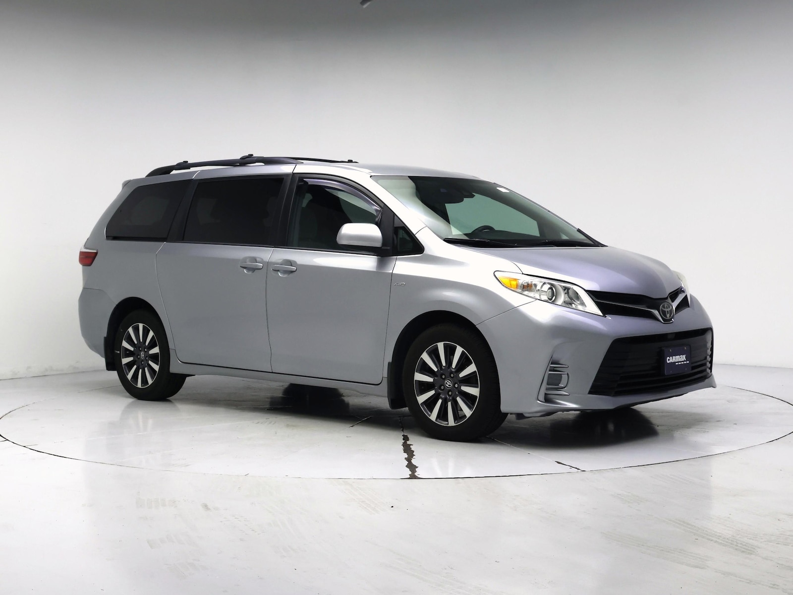 toyota sienna 2018 5TDJZ3DC5JS198475 image toyota sienna 2018 5TDJZ3DC5JS198475 image