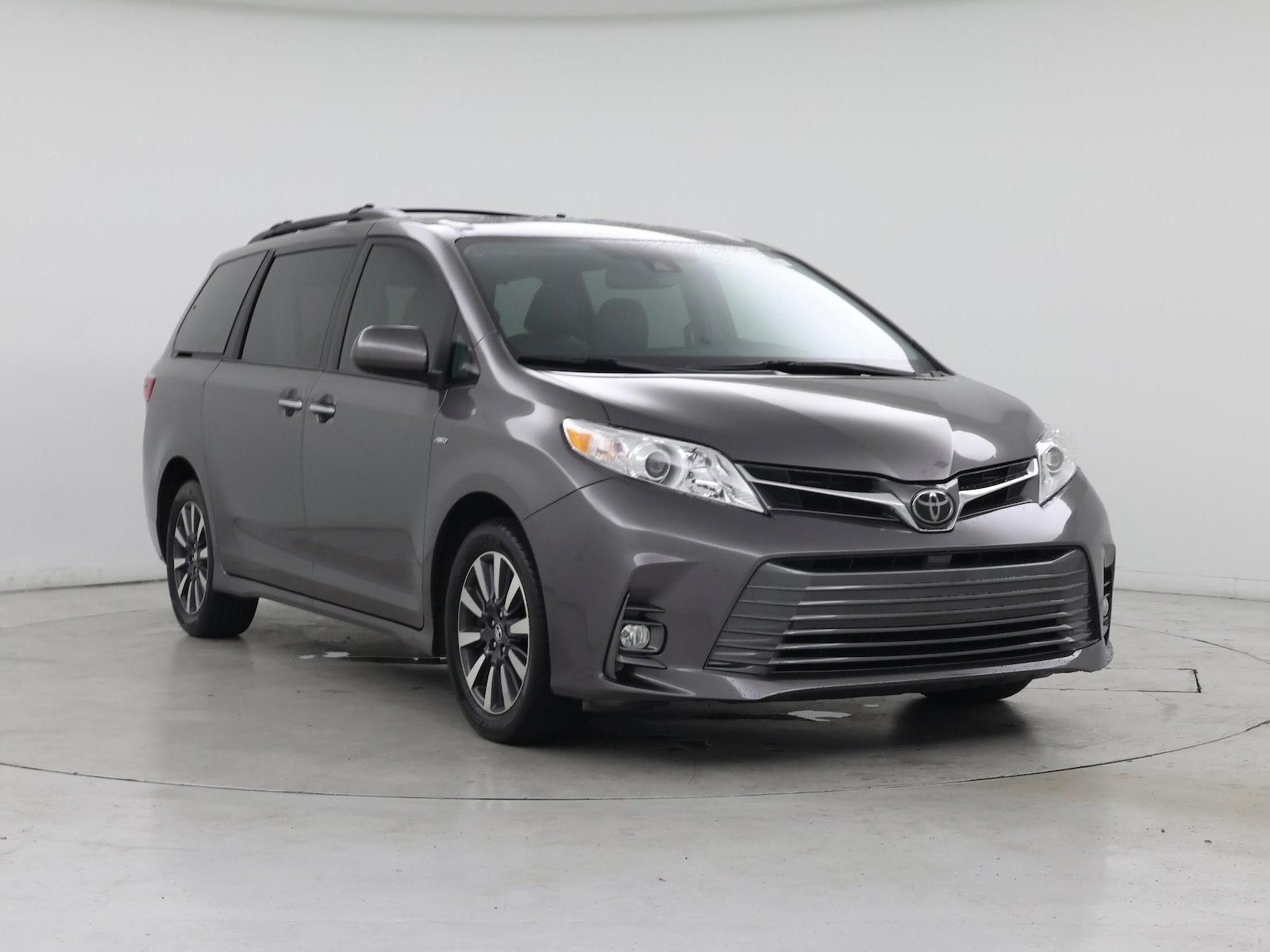 toyota sienna 2018 5TDDZ3DC7JS201745 image toyota sienna 2018 5TDDZ3DC7JS201745 image