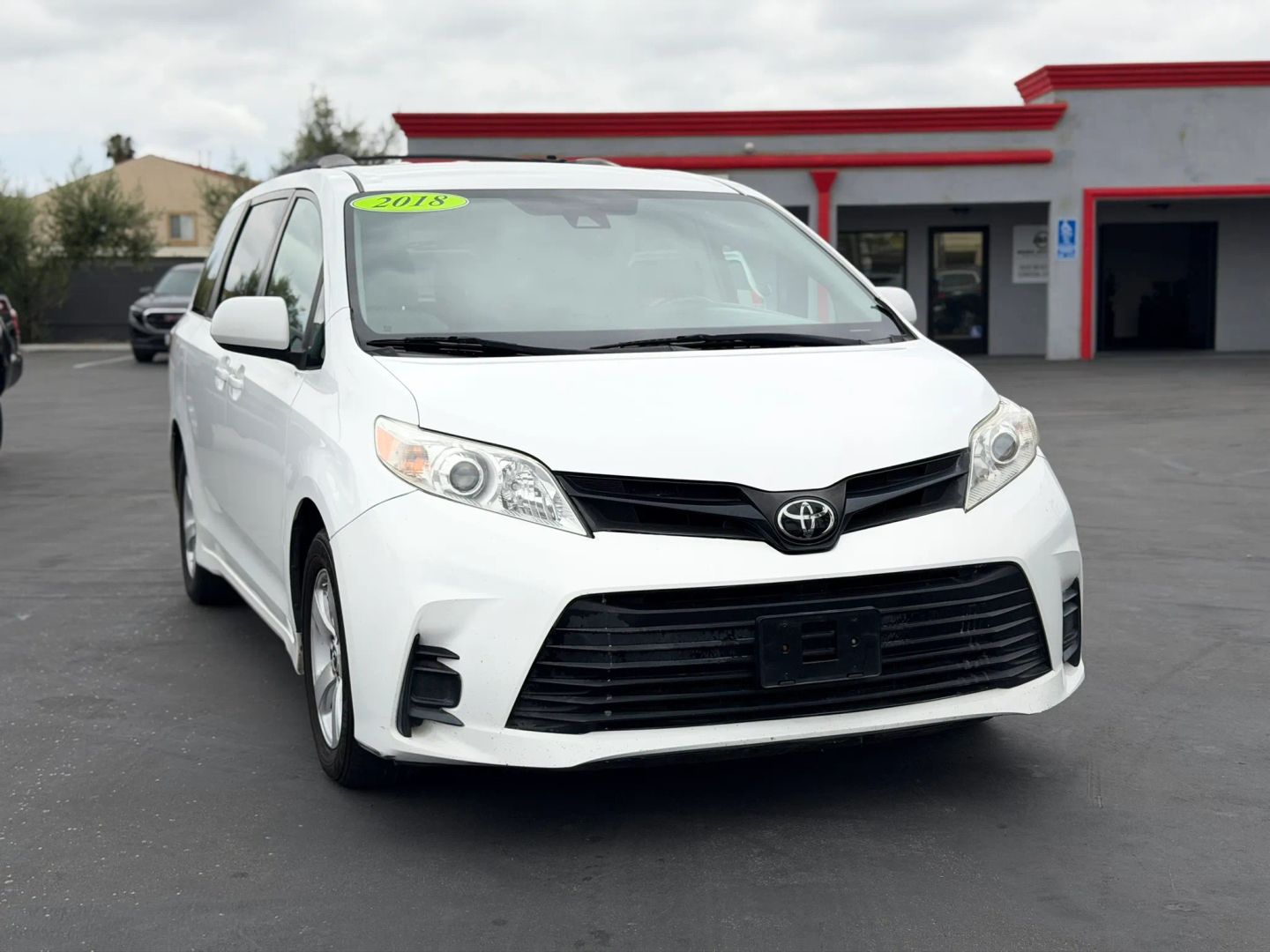 toyota sienna 2018 5TDKZ3DC3JS929814 image toyota sienna 2018 5TDKZ3DC3JS929814 image