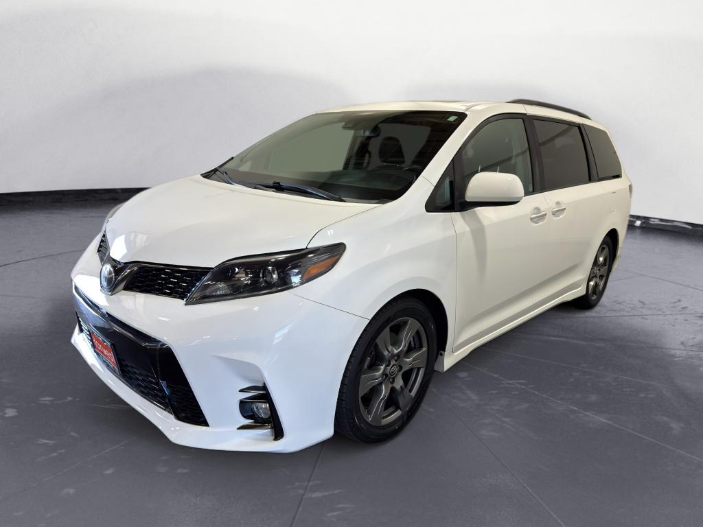 toyota sienna 2018 5TDXZ3DC3JS938602 image toyota sienna 2018 5TDXZ3DC3JS938602 image
