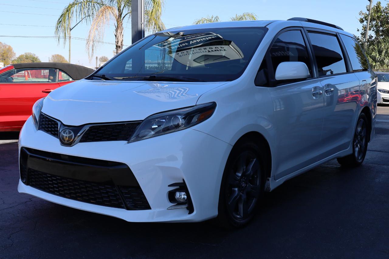 toyota sienna 2018 5TDXZ3DC8JS921178 image toyota sienna 2018 5TDXZ3DC8JS921178 image