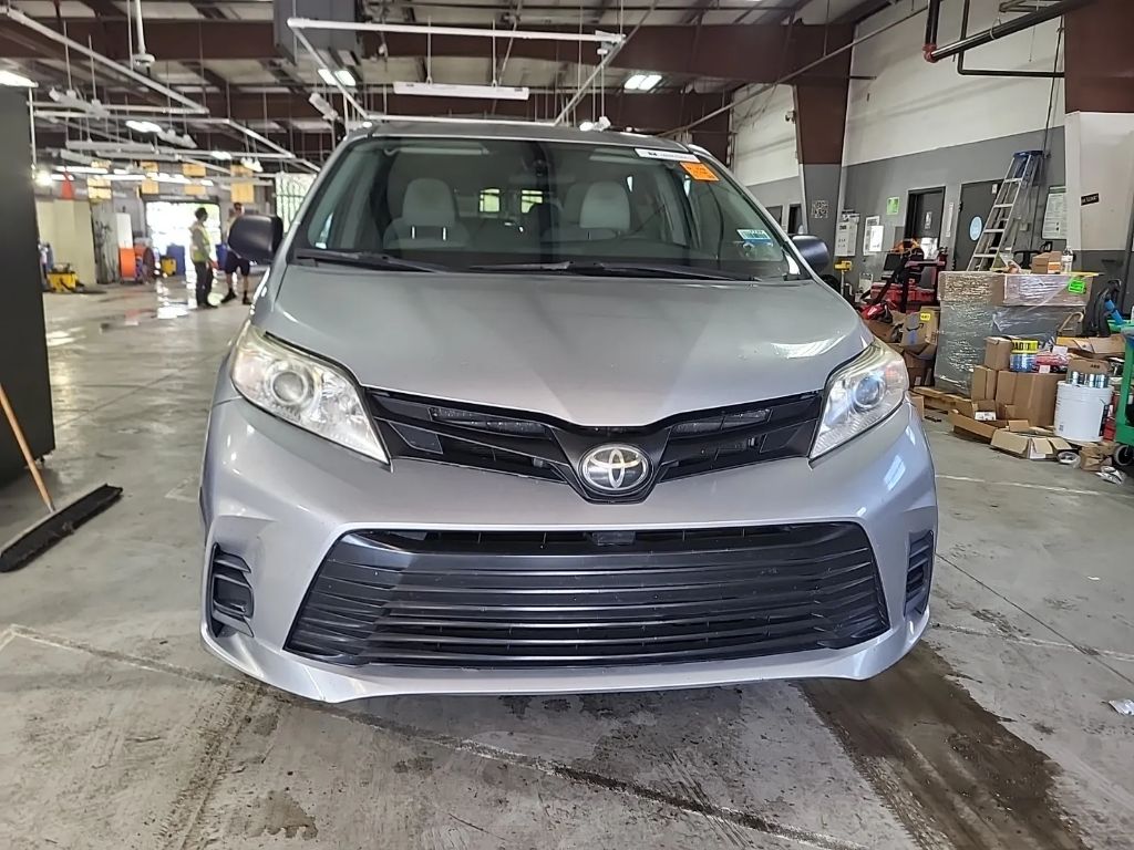 toyota sienna 2018 5TDZZ3DC1JS932807 image toyota sienna 2018 5TDZZ3DC1JS932807 image