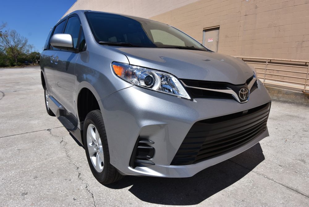 toyota sienna 2018 5TDKZ3DC9JS911141 image toyota sienna 2018 5TDKZ3DC9JS911141 image