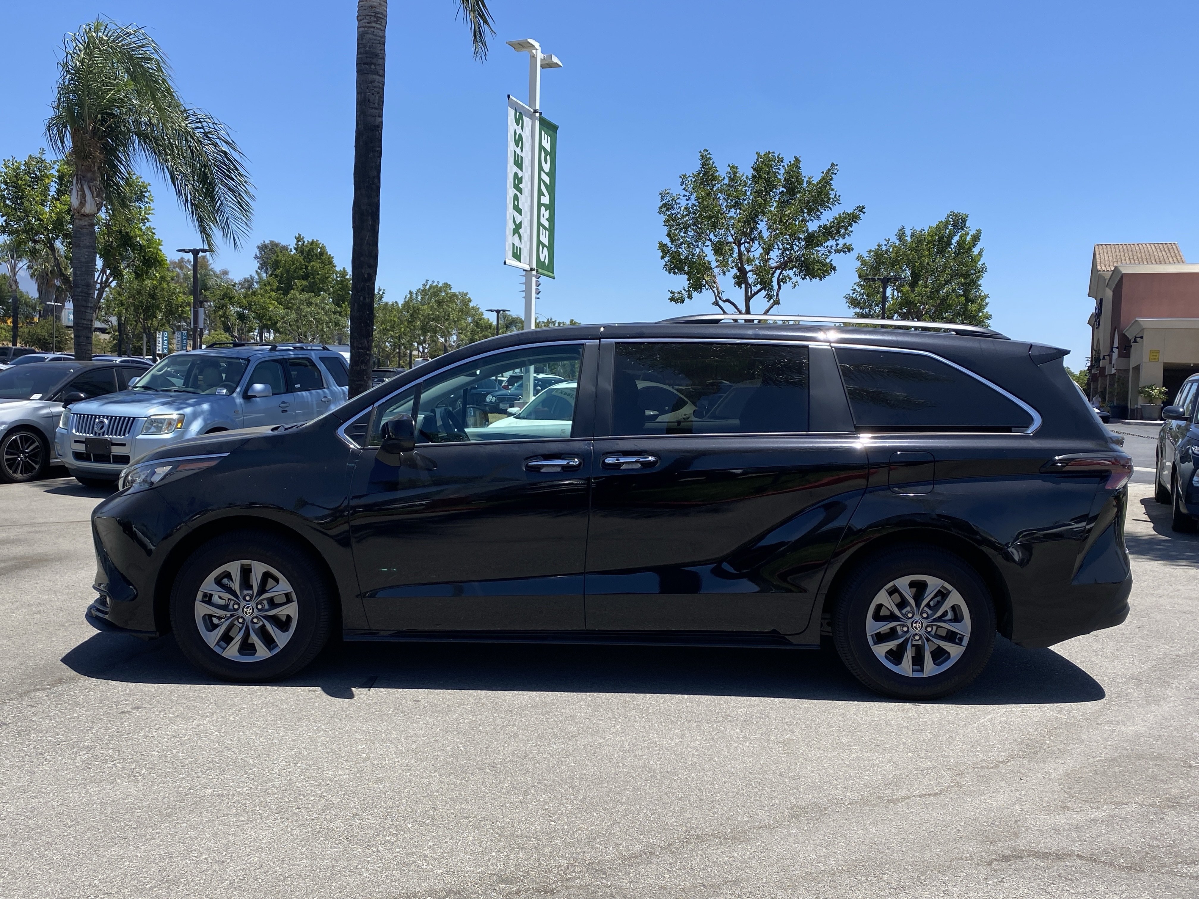 toyota sienna 2026 5TDYRKEC4TS295550 image toyota sienna 2026 5TDYRKEC4TS295550 image