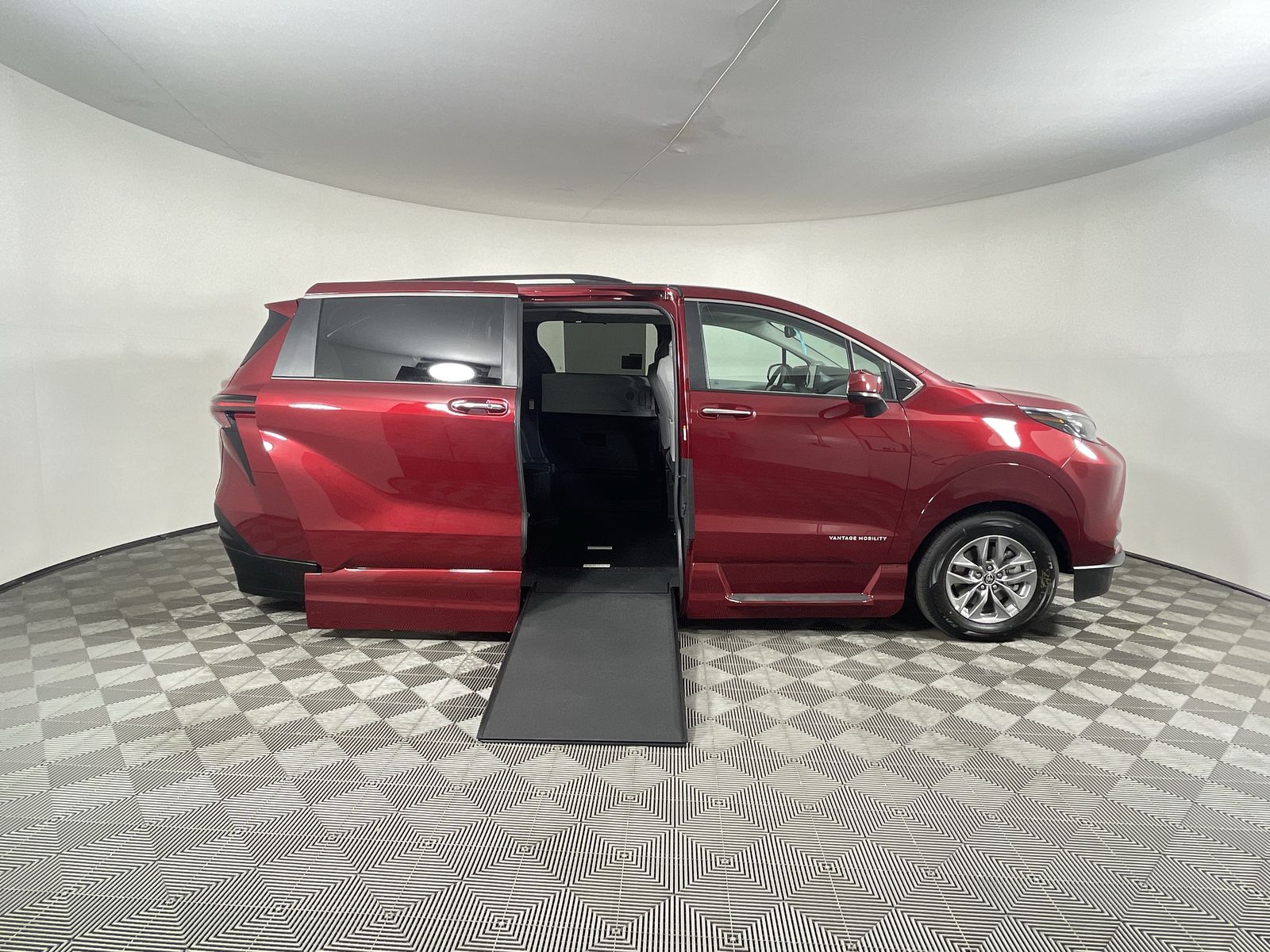 toyota sienna 2026 5TDYSKFC3TS233964 image toyota sienna 2026 5TDYSKFC3TS233964 image