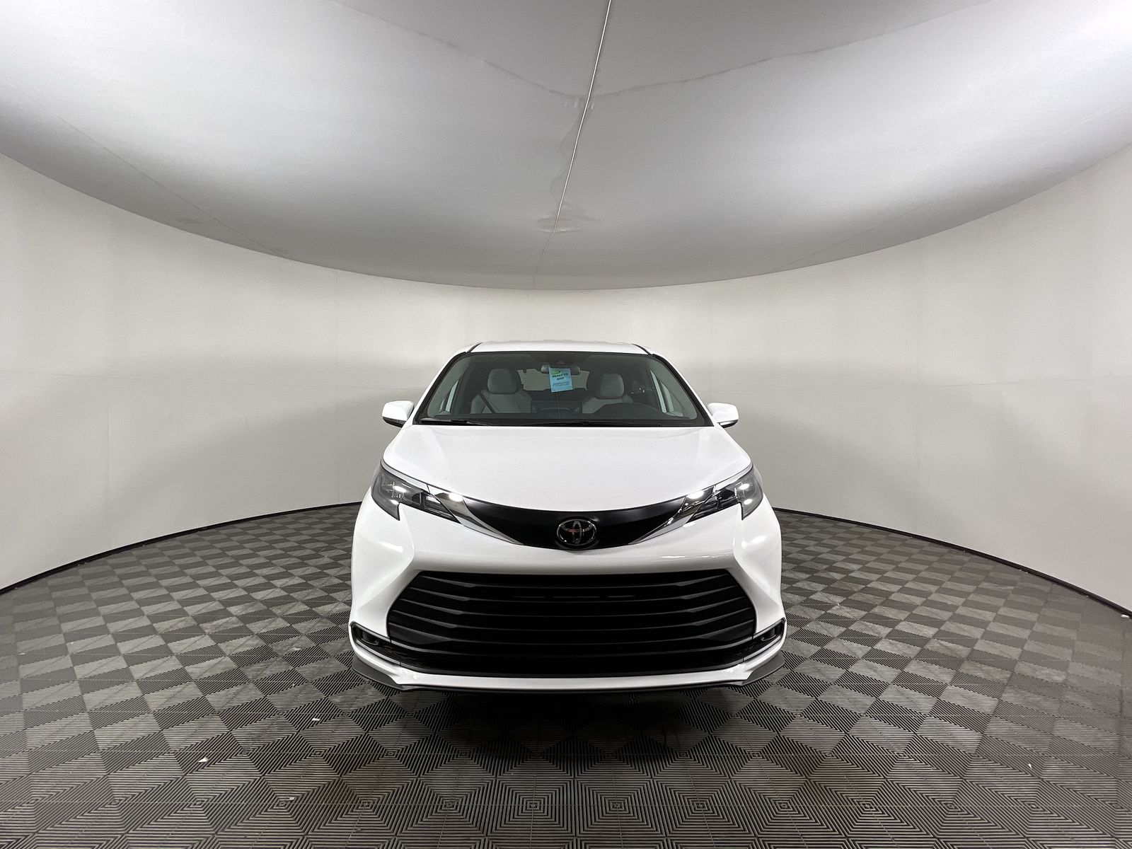 toyota sienna 2026 5TDKRKEC7TS320124 image toyota sienna 2026 5TDKRKEC7TS320124 image