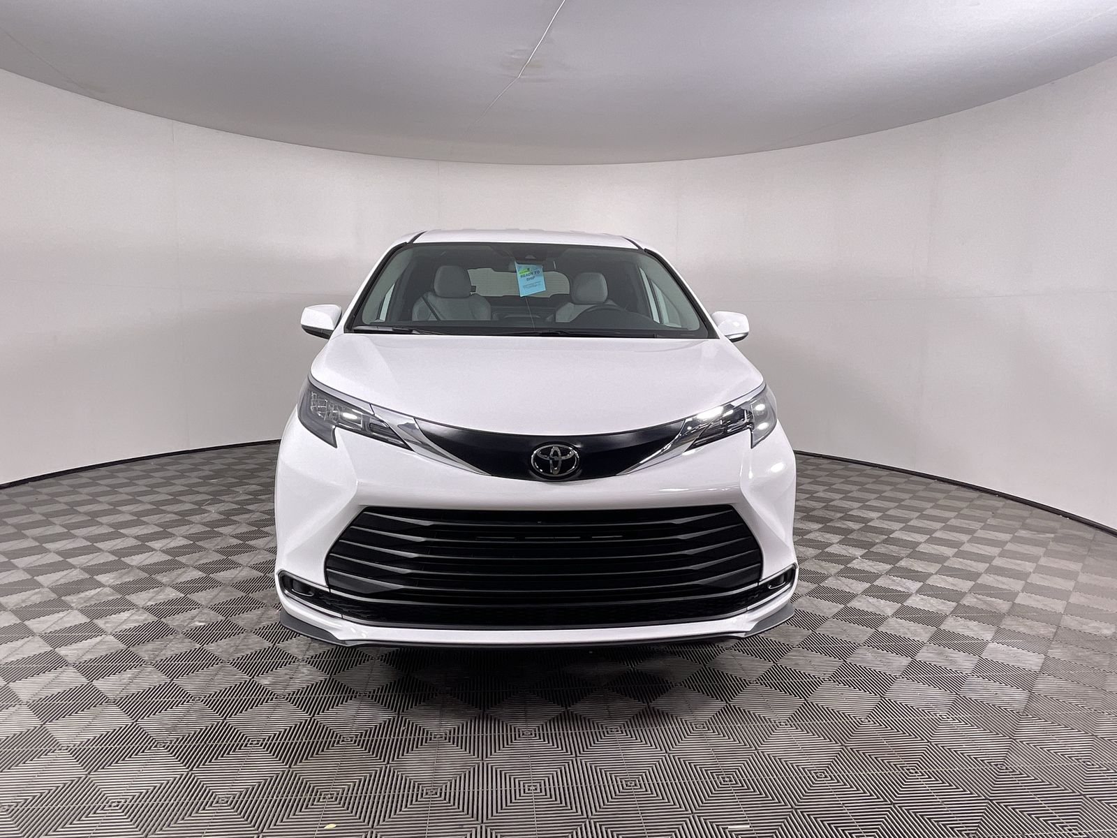 toyota sienna 2026 5TDKRKEC8TS308211 image toyota sienna 2026 5TDKRKEC8TS308211 image