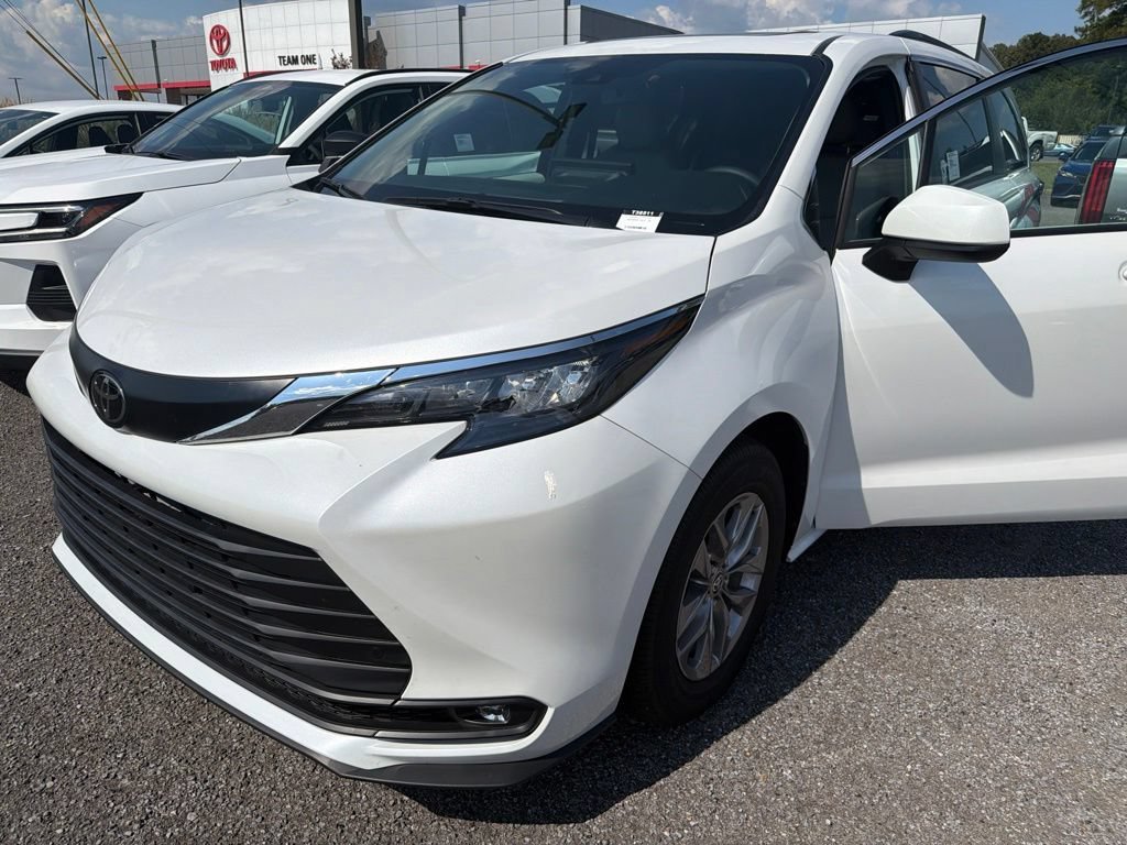 toyota sienna 2026 5TDYRKEC8TS303987 image toyota sienna 2026 5TDYRKEC8TS303987 image
