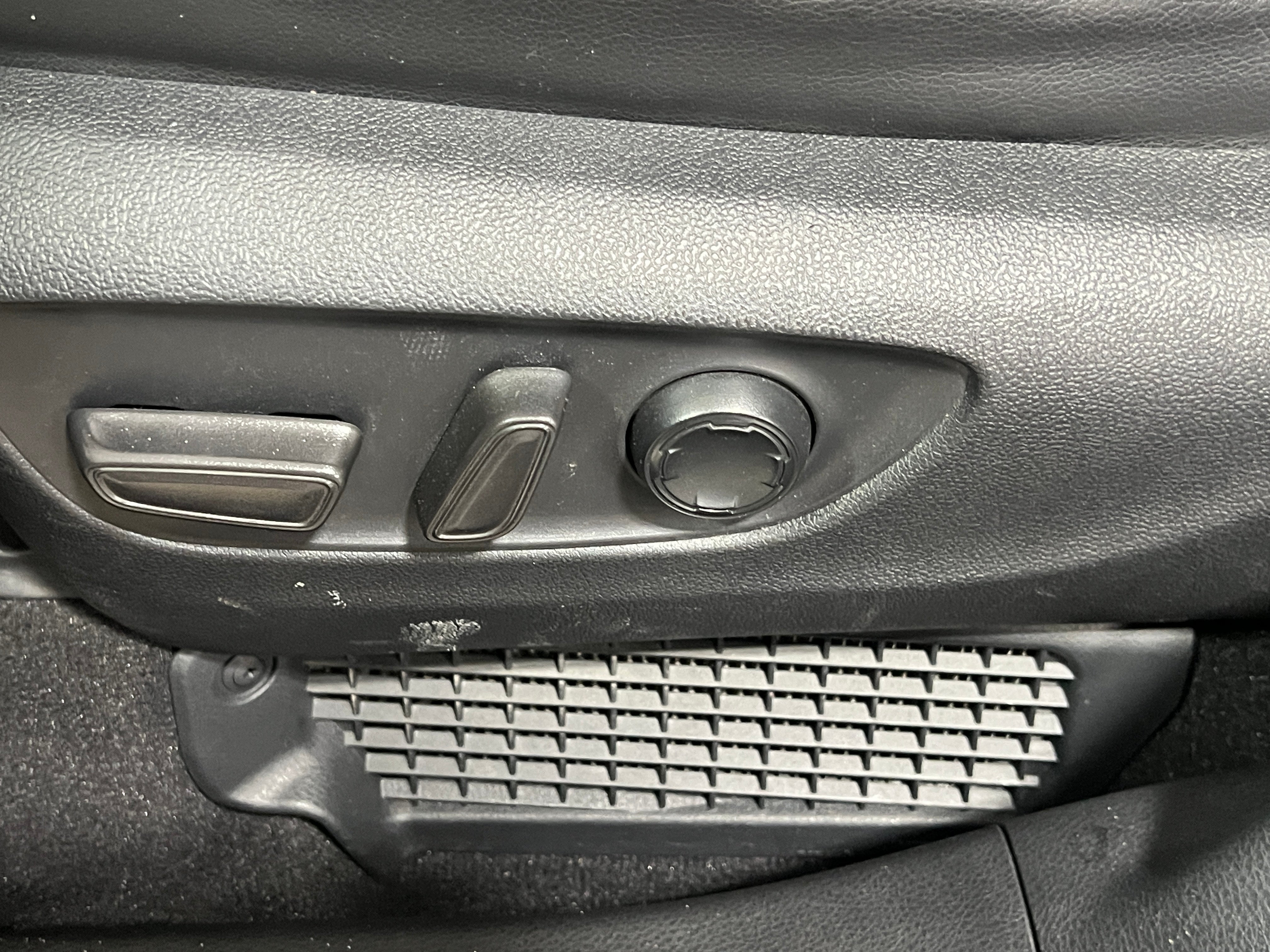 toyota sienna 2021 5TDDRKEC9MS010311 image toyota sienna 2021 5TDDRKEC9MS010311 image