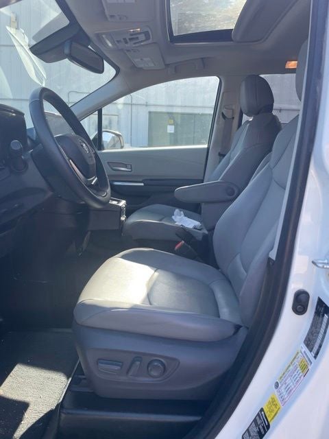 toyota sienna 2021 5TDJRKEC9MS060936 image toyota sienna 2021 5TDJRKEC9MS060936 image